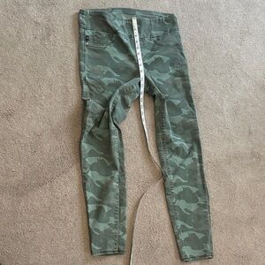 Rock & Republic woman’s leggings